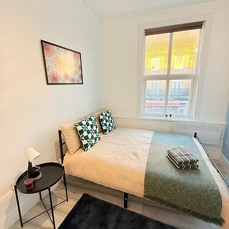 Finsbury Park Guest house