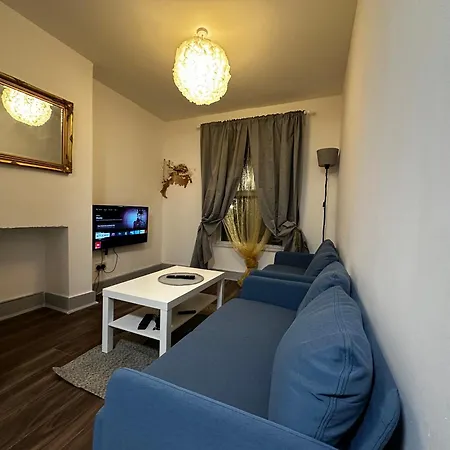 Homestay Grove 2