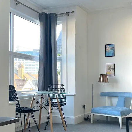 Cosy Double A Stones Throw From Wembley Stadium London
