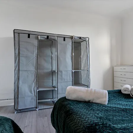 2 Bed Serviced Streatham