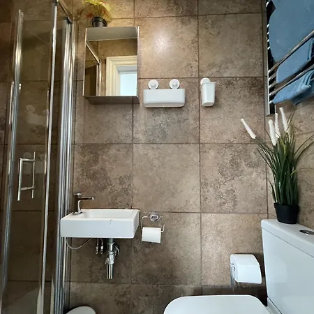 London Studio Stays Apartment *
