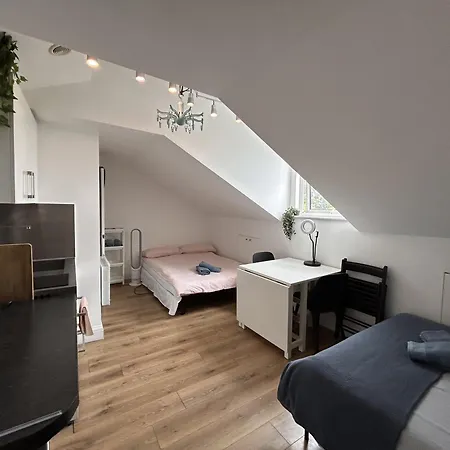 London Studio Stays Apartment