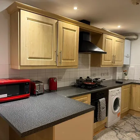 Fabulous In Kilburn Apartment *