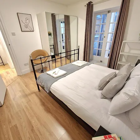 Charming 2 Bedrooms Flat For 6 In King's Cross