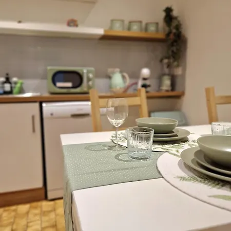 Apartment Charming 2 Bedrooms Flat For 6 In King's Cross *