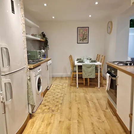 Charming 2 Bedrooms Flat For 6 In King's Cross Apartment London