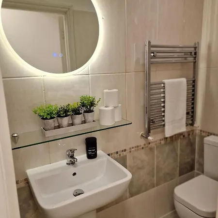 Apartment Charming 2 Bedrooms Flat For 6 In King's Cross London