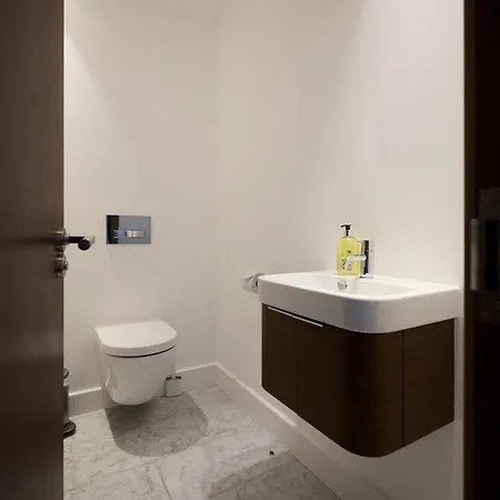 Apartment The Hamilton Gardens Hideaway - Modern 4bdr With Garden