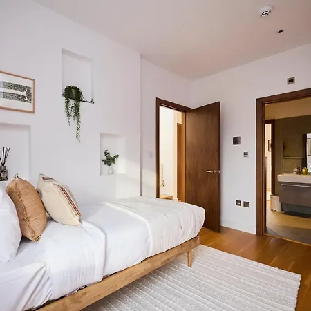 The Hamilton Gardens Hideaway - Modern 4bdr With Garden *