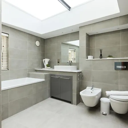 The Hamilton Gardens Hideaway - Modern 4bdr With Garden *