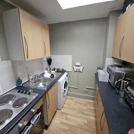 2 Bedroom In Greater London