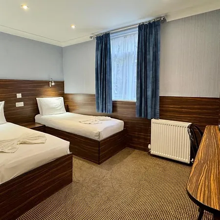 Crestfield Hotel London