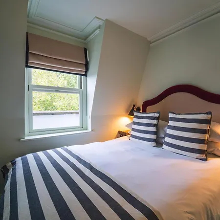 Twenty Nevern Square Hotel