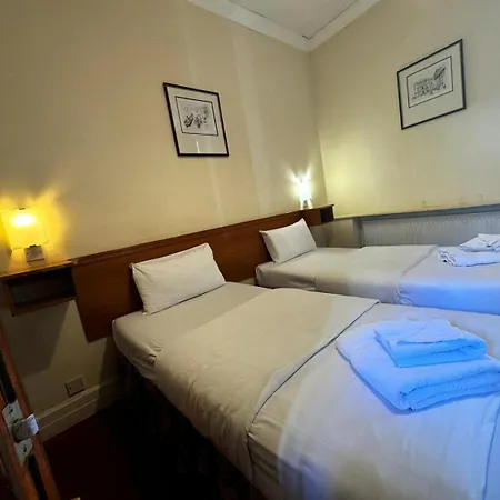 Bridge Park 3* London