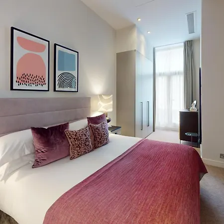 Aparthotel Cheval Harrington Court At South Kensington London