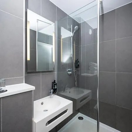 Ibis Budget London Barking 2* Баркинг