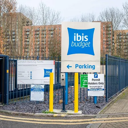 Ibis Budget London Barking Отель