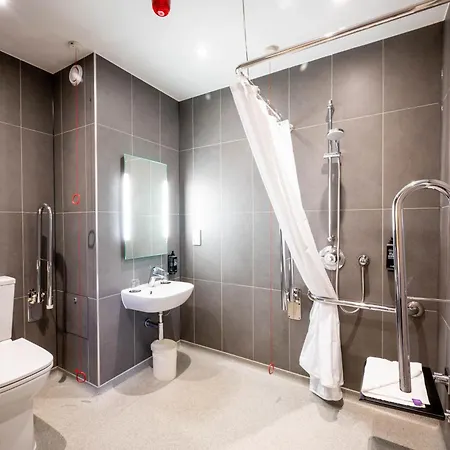 Ibis Budget London Barking Отель 2*