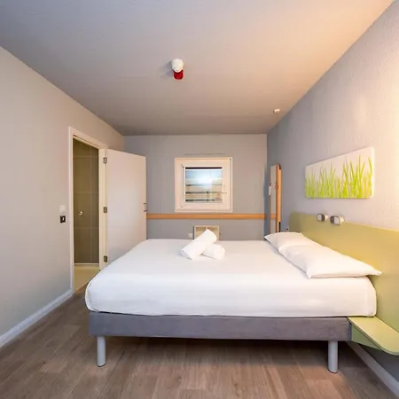 Ibis Budget London Barking Отель Баркинг