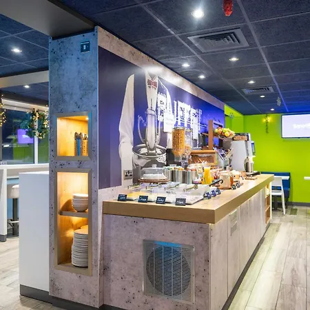 Отель Ibis Budget London Barking Баркинг
