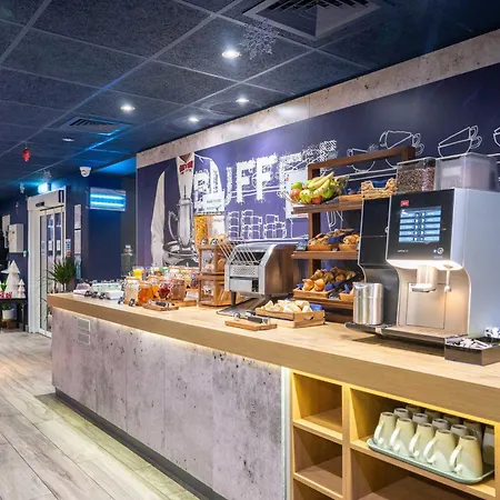 Ibis Budget London Barking Отель