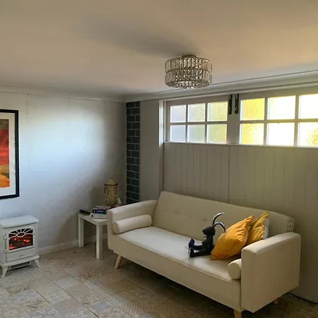 The Art Annex Apartment