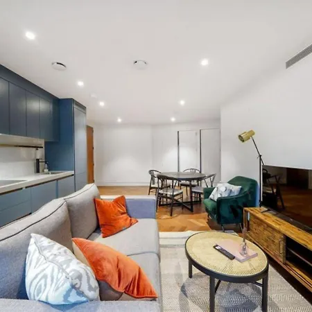 Apartment Covent Garden Leicester Square Modern Luxury Sleeps 5