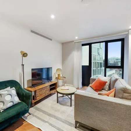 Apartment Covent Garden Leicester Square Modern Luxury Sleeps 5 London