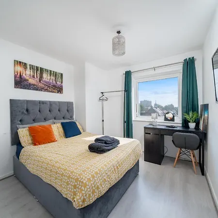 Cosy And Stylish Private In London Enfield