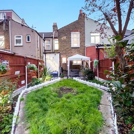 House In Great Location