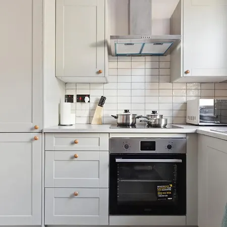 Apartment Parea Living - Charming Leyton Cozy East Retreat London
