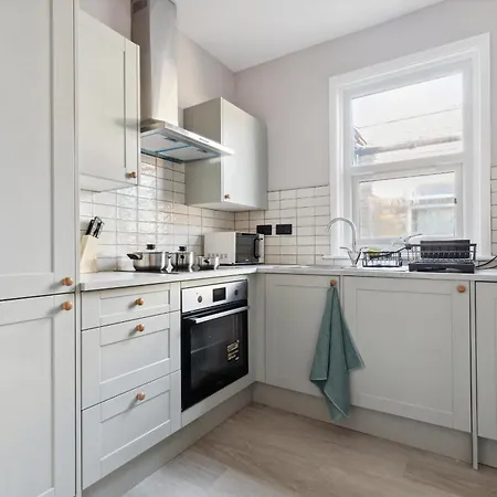 Apartment Parea Living - Charming Leyton Cozy East Retreat *