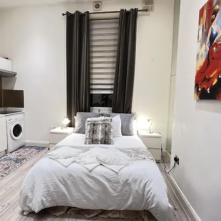 For Three Apartment *