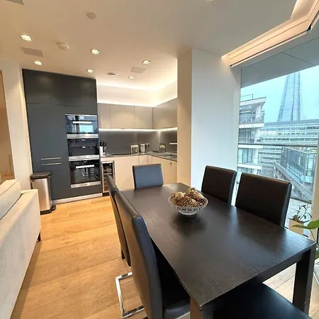 Tower Bridge Amazing View Luxury 3 Beds London