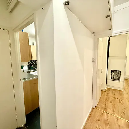 Cozy 2 Bed Kings Cross Apartment London