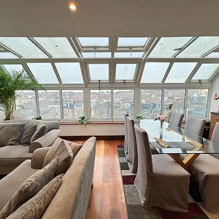 Apartment The Kensington Premium London