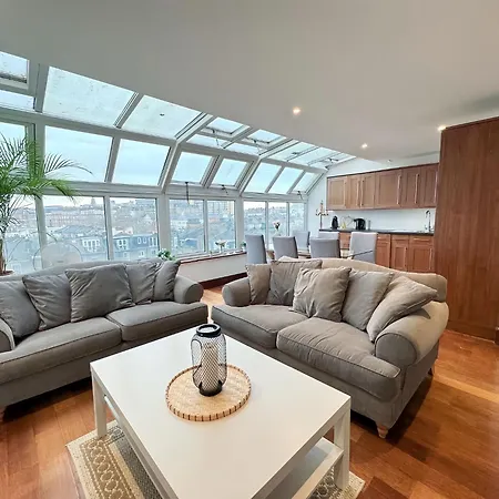 Apartment The Kensington Premium