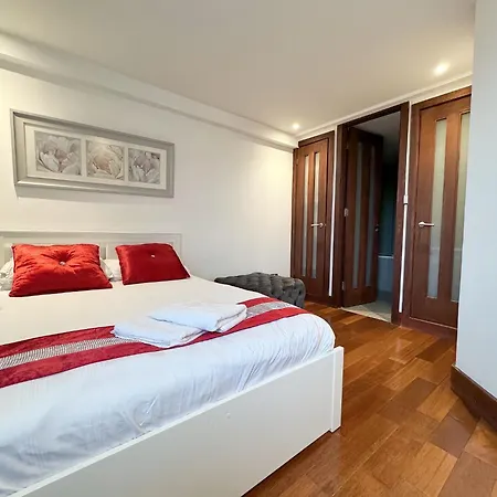 Apartment The Kensington Premium