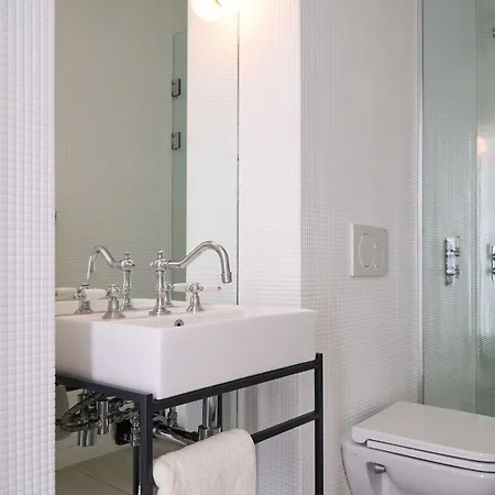 The Kensington Premium *