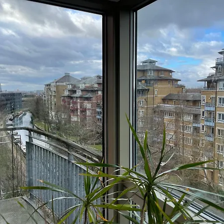 Modern Bright Flat Near Little Venice Apartment London