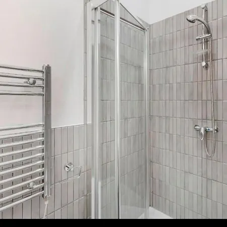Central London Stay Apartment