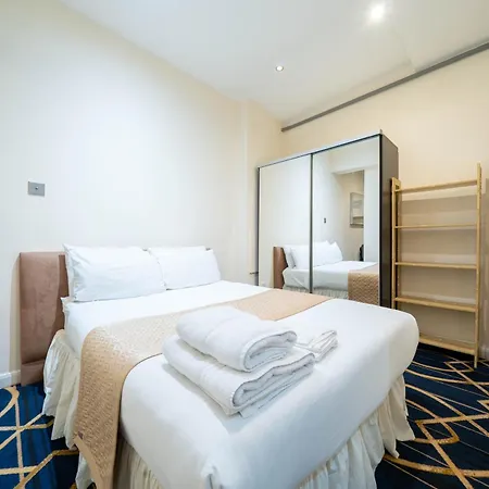 At Marble Arch Apartment London