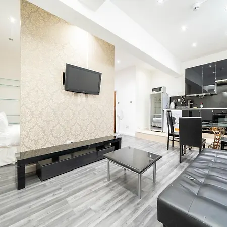 At Marble Arch Apartment London