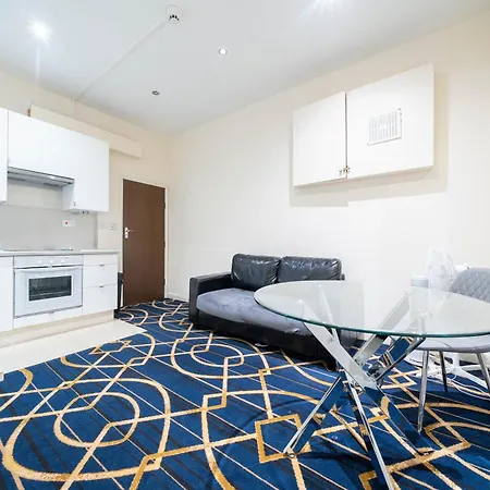 Apartment At Marble Arch London