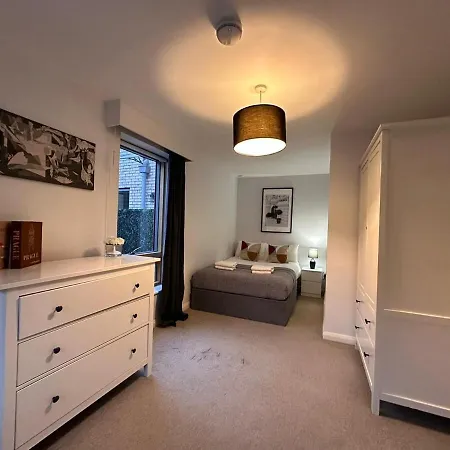 Modern 2 Bedroom Flat In Golders Green Apartment *