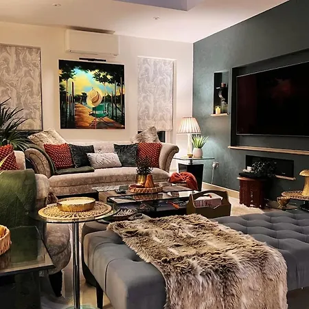 The River House - Designer * Teddington