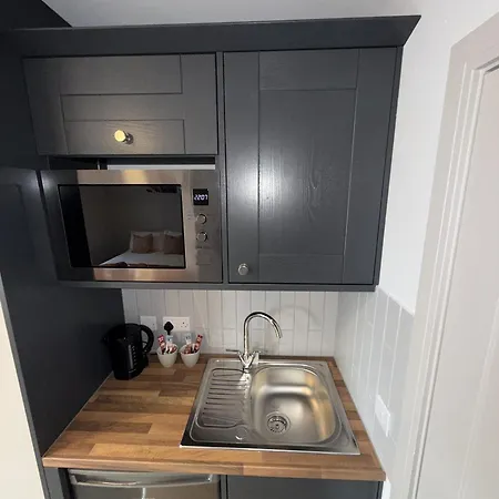 Buxton Road Holiday home London