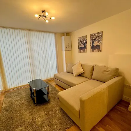 Sutherland Avenue Apartment London