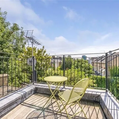 Charming Victorian Notting Hill *