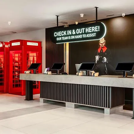 Hotel Radisson Red Heathrow